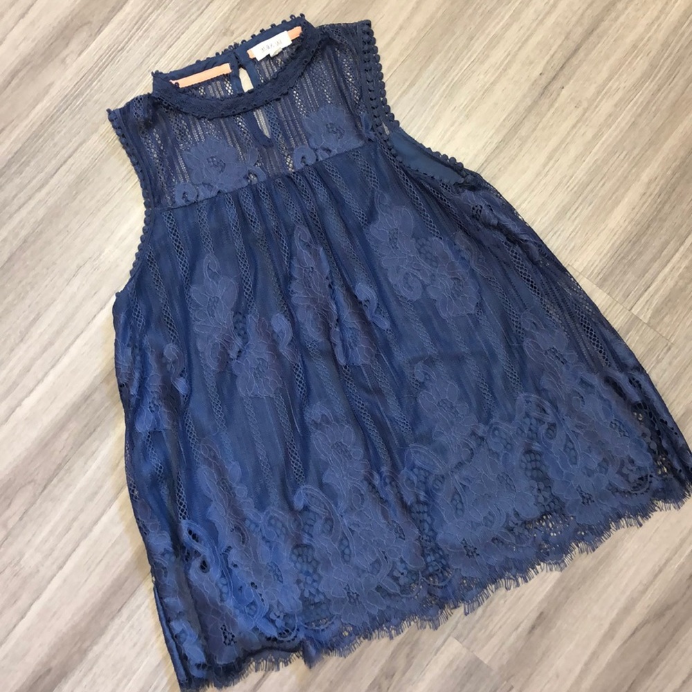 Taylor & Sage Sleeveless Top